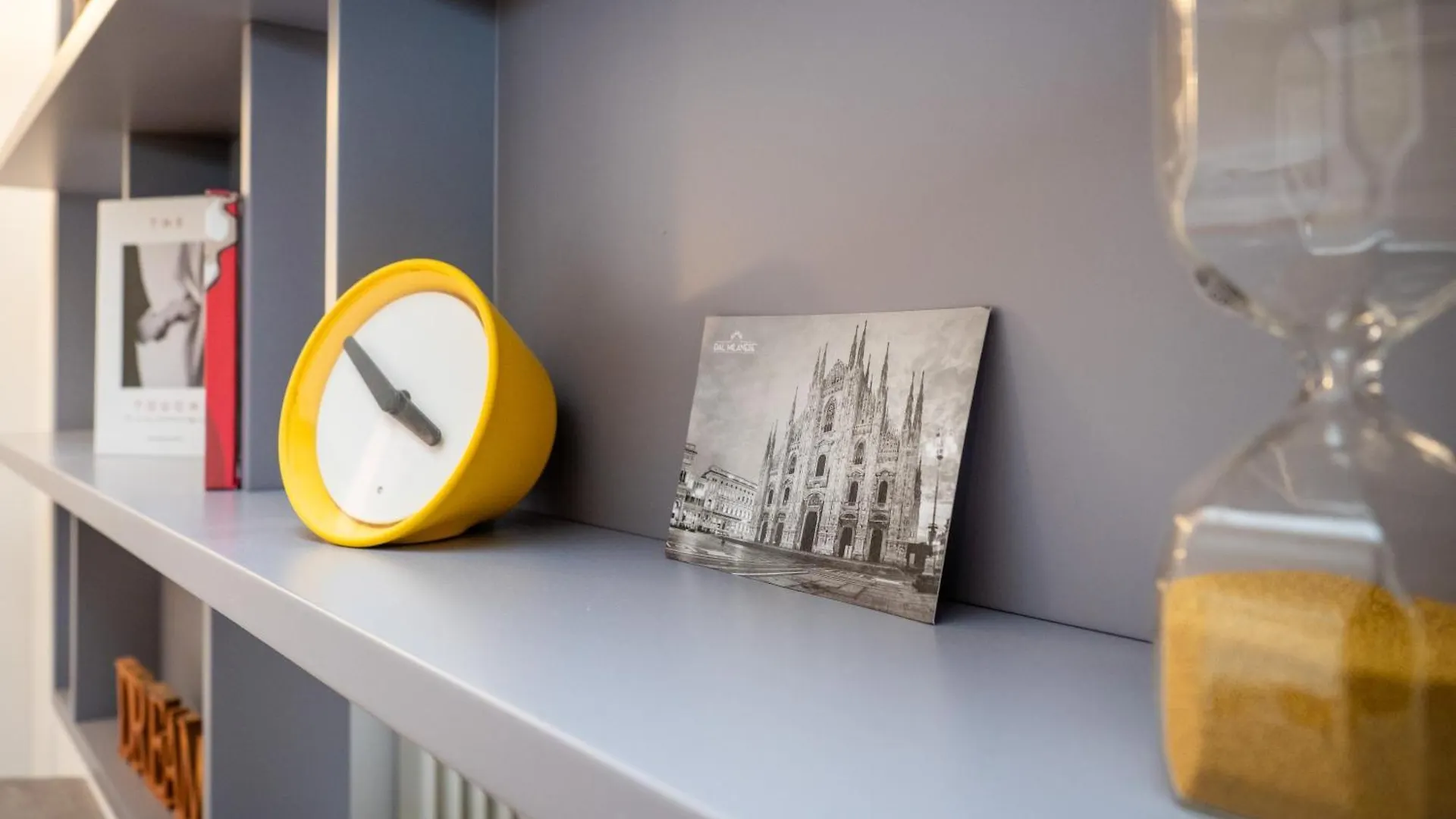 Keys Of Italy - Melloni 4 / Mustard Revolution Apartment Milan