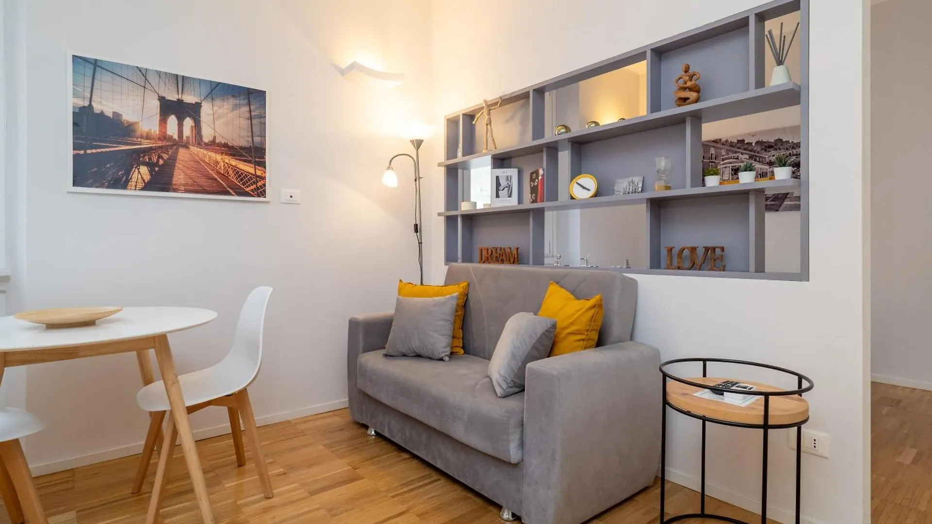 Keys Of Italy - Melloni 4 / Mustard Revolution Apartment Milan 0*,