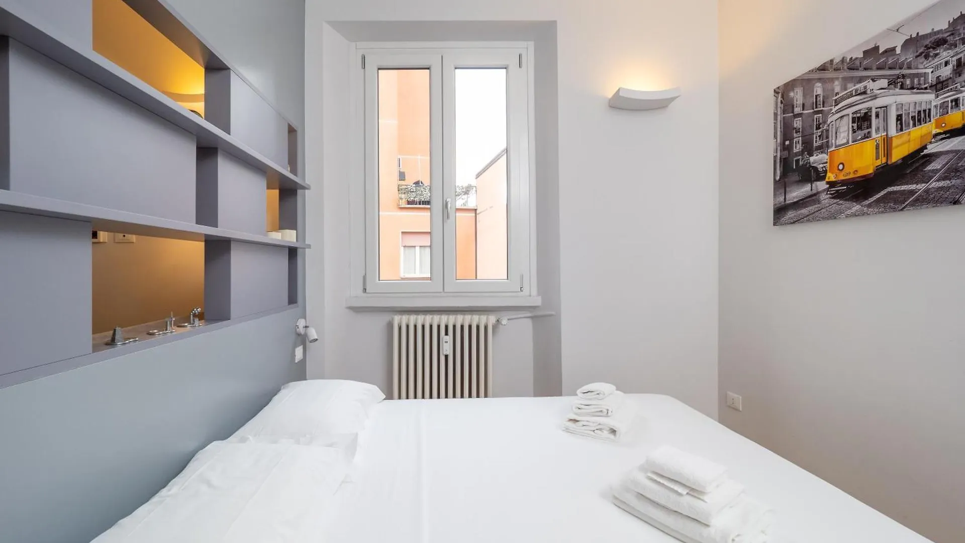 Keys Of Italy - Melloni 4 / Mustard Revolution Apartment Milan 0*,  Italy