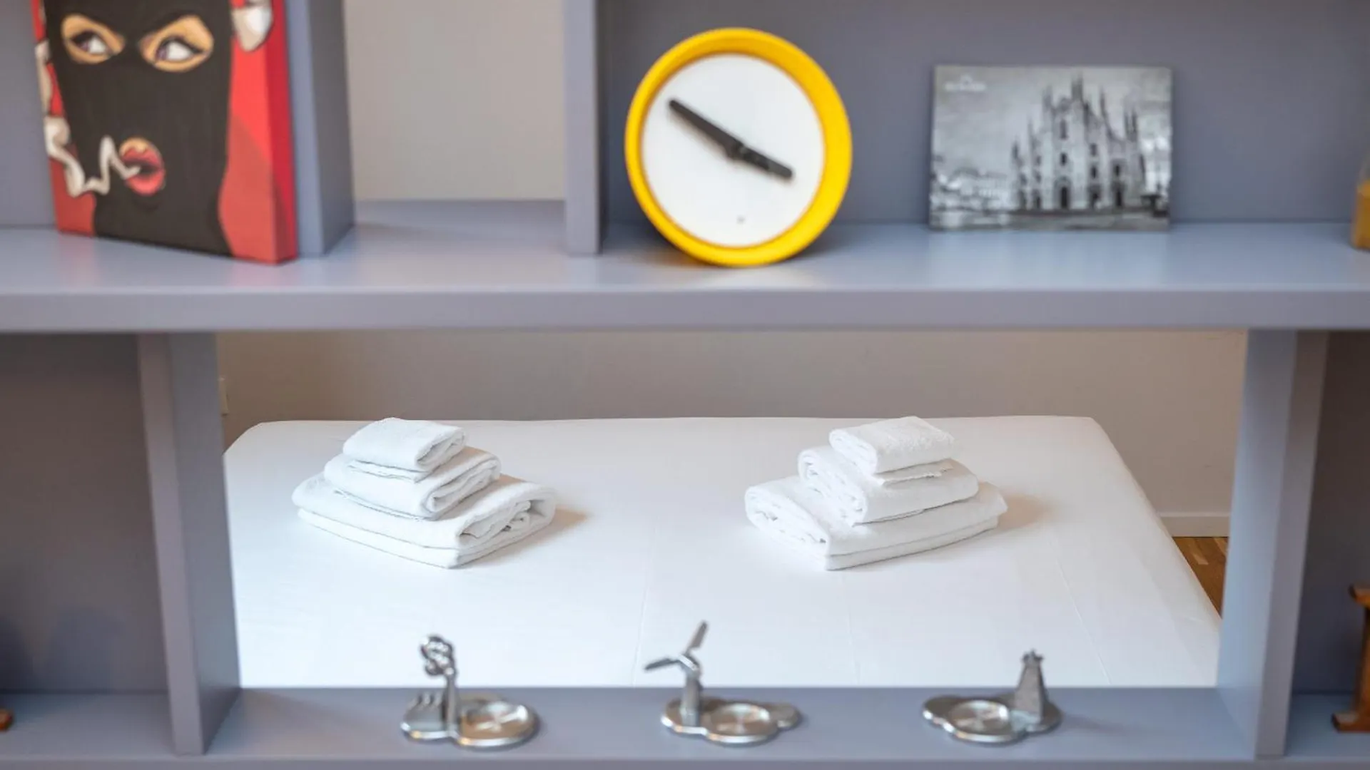 Keys Of Italy - Melloni 4 / Mustard Revolution Apartment Milan